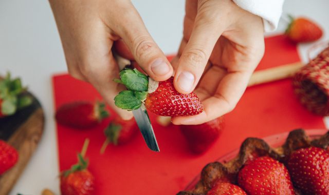 The Best Materials for Personalized Engraved Cutting Boards